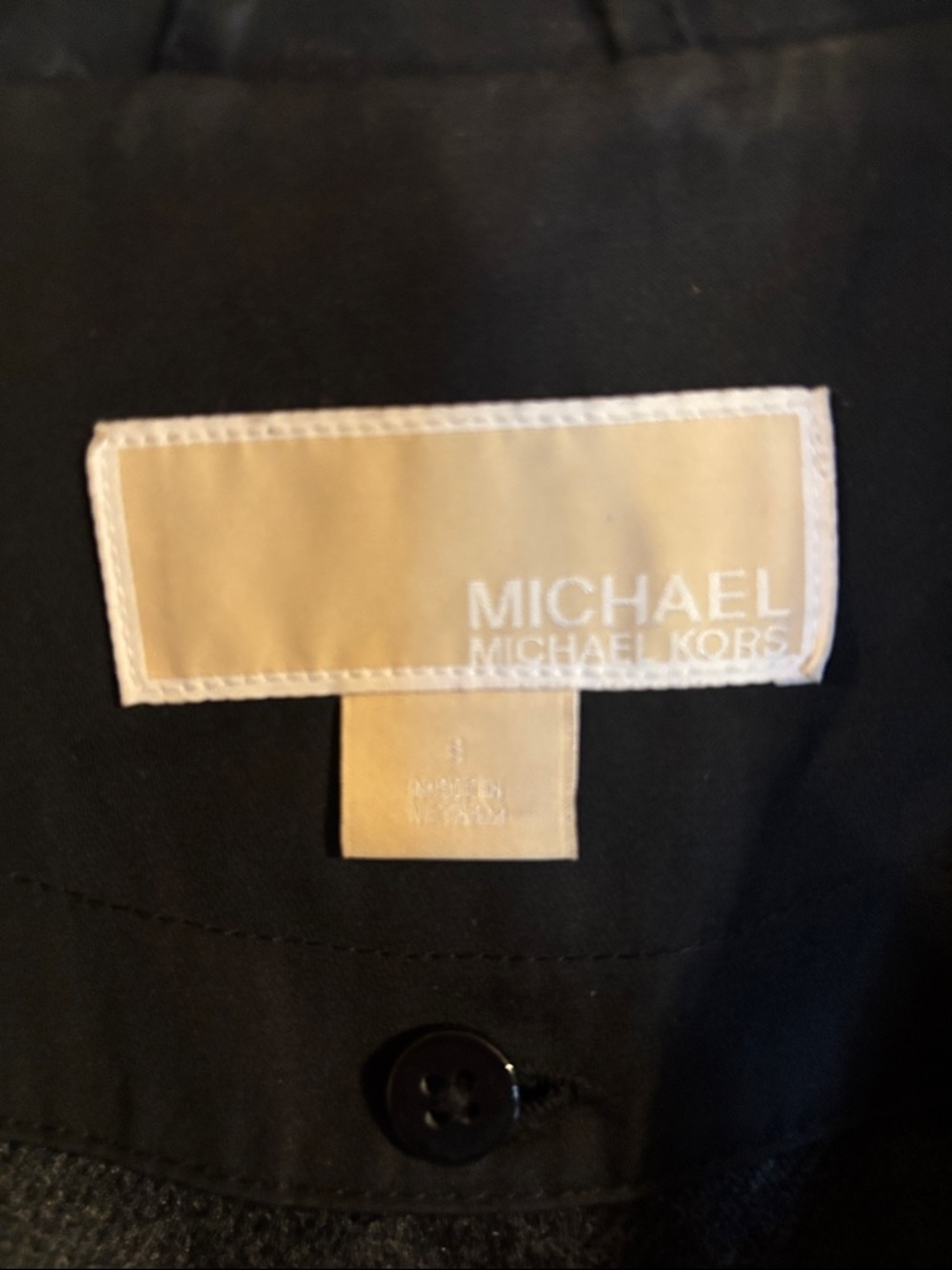 Michael Kors Black Jacket with Cream Label - Picture 2 of 7